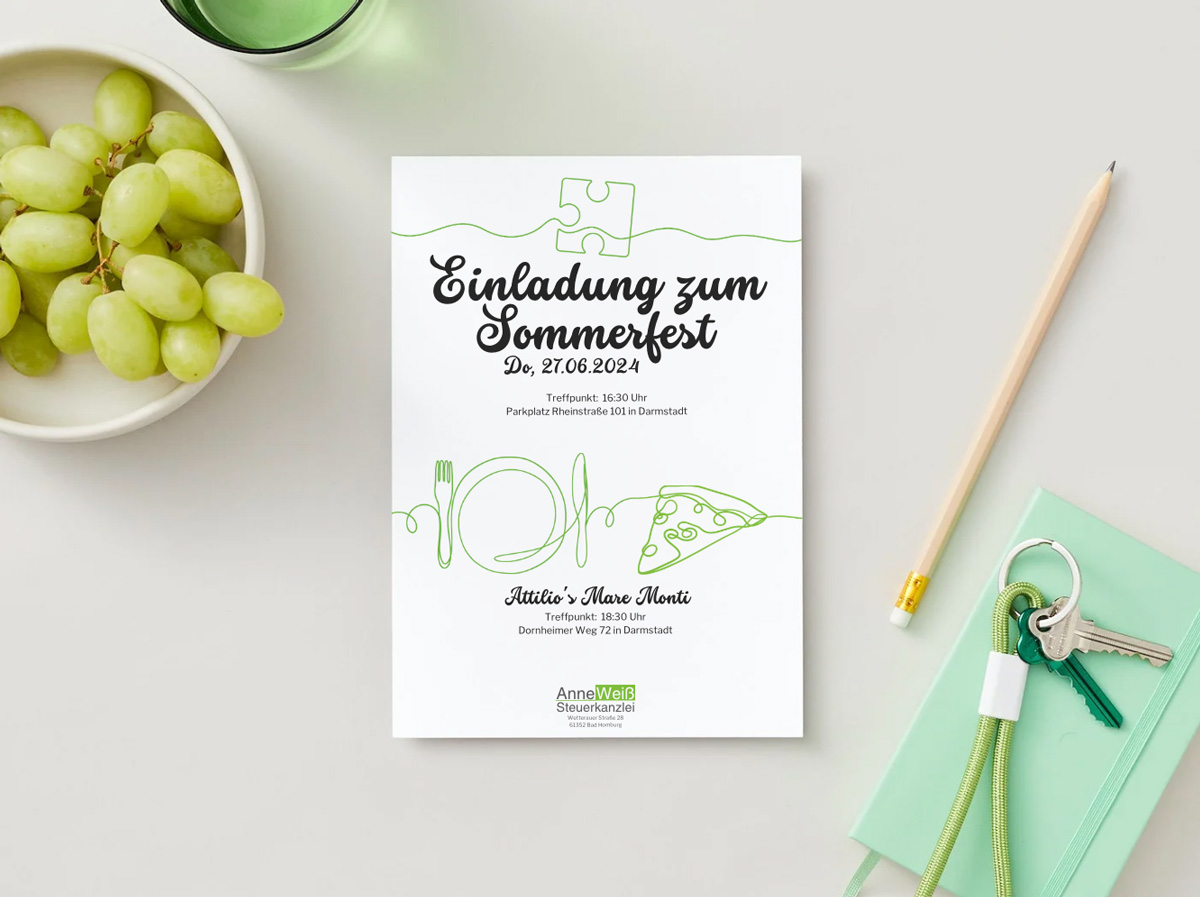 Einladungsgestaltung zum Sommerfest 2024 für die Steuerkanzlei Anne Weiss – verspieltes Design mit One-Line-Illustrationen und moderner Typografie.